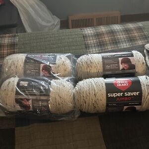 Red Heart Super Saver Jumbo Yarn - Cream